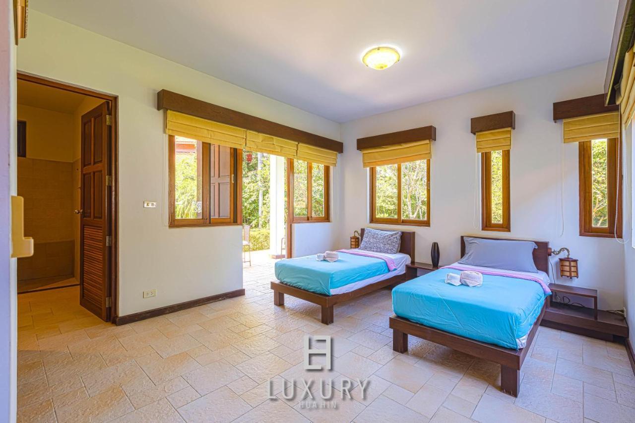 5 Bedroom Bali Style Mansion Wl2 Хуа Хин Екстериор снимка